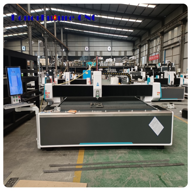 강력한 파이버 레이저 절단기 회전 장치 옵션 자동 초점 - Industrial Fiber Laser Cutting Machine 리뷰 및 가격